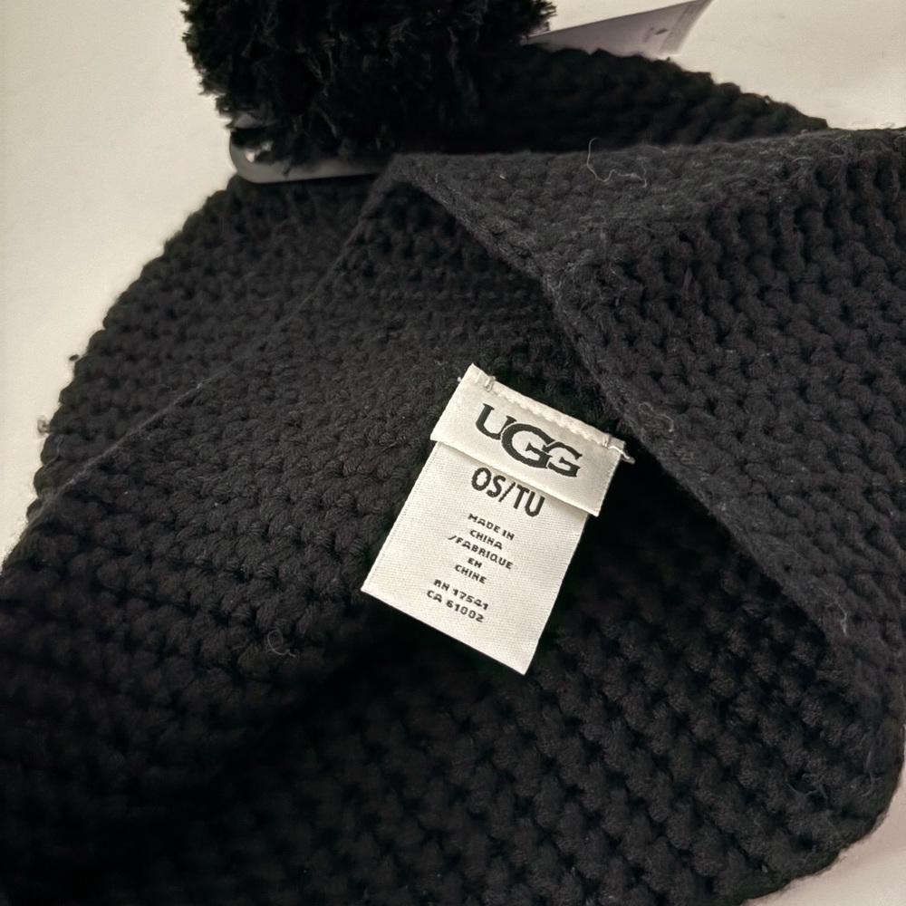UGG Black Knit Pom-Pom Beanie - Picture 2 of 7